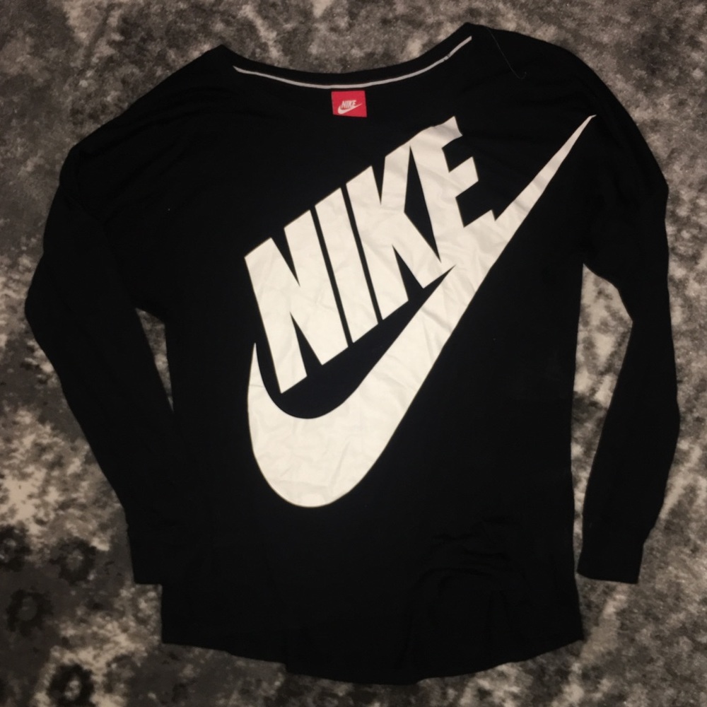 Nike long sleeved shirt